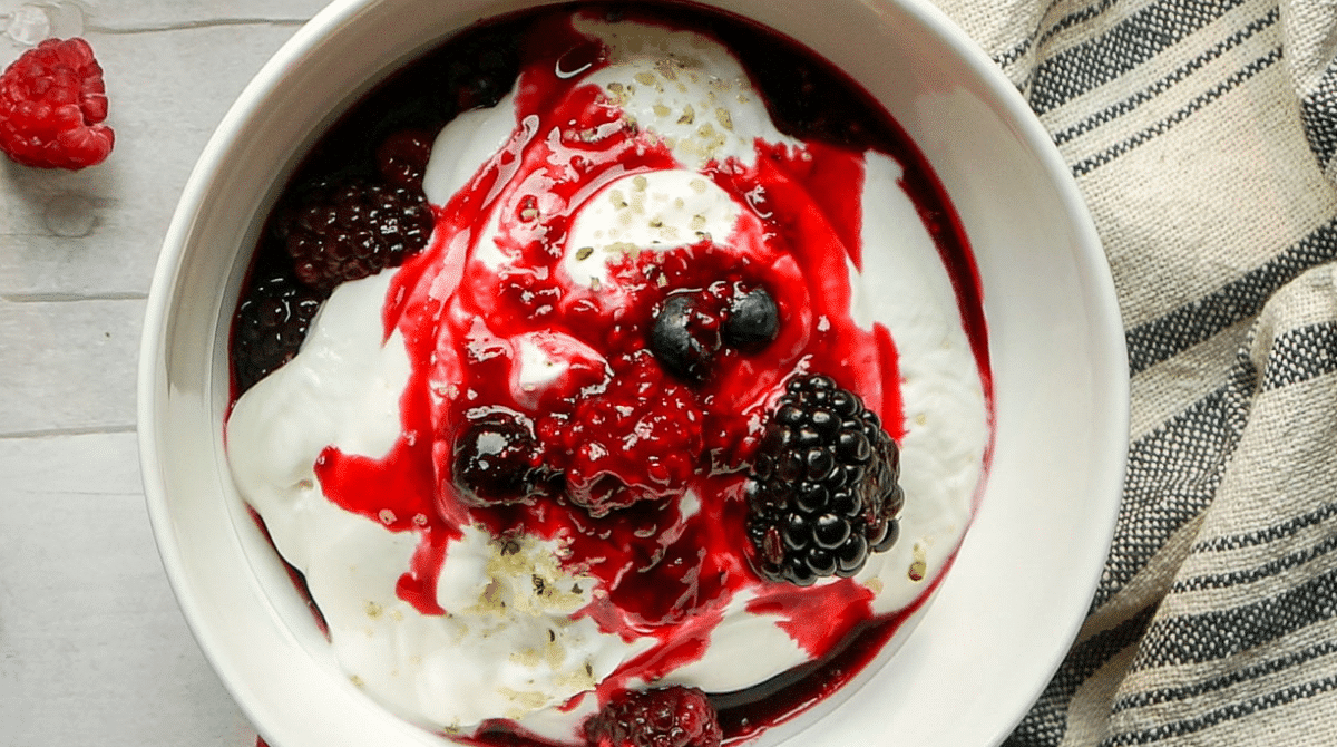 Greek Yogurt with Berries Recipe