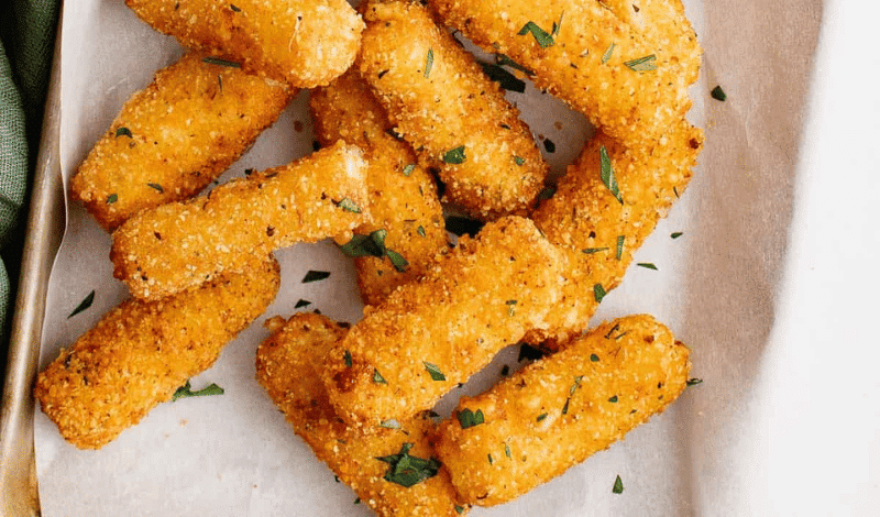 Low Carb Mozzarella Sticks